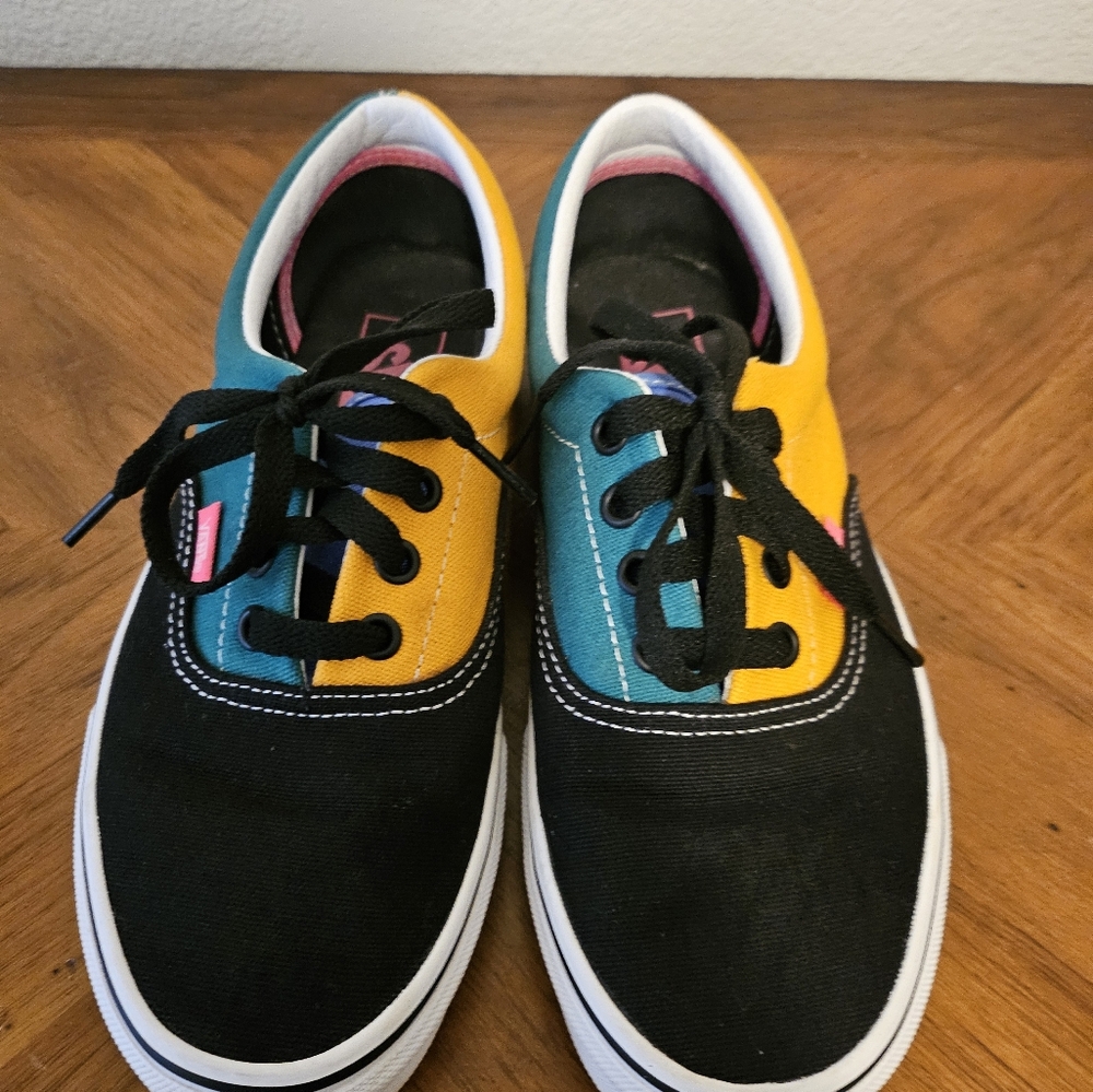 Vans (Mix & Match) Multicolor Block Unisex Men 6 Women FLEX WEST  WOMEN SIZE 8.